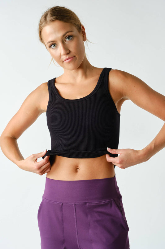 Ribbed Scoop-Neck Built-in-Bra Tank Top | Black